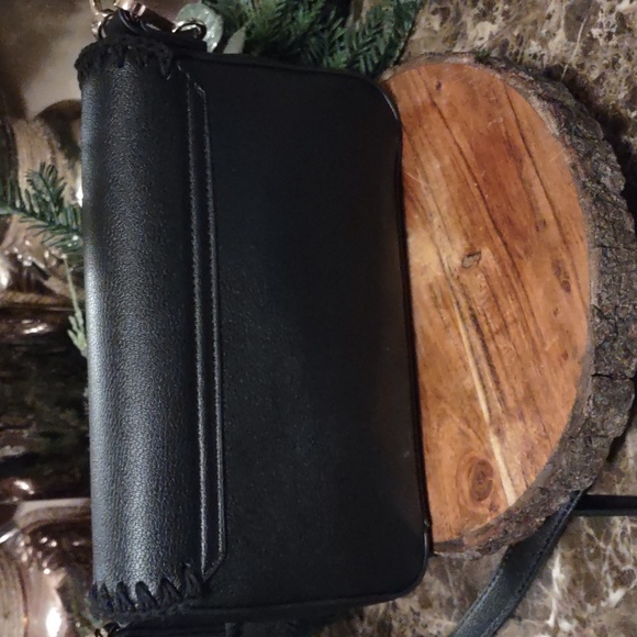 Cross Body Bag by SR Squared Sondra Roberts - Picture 5 of 6